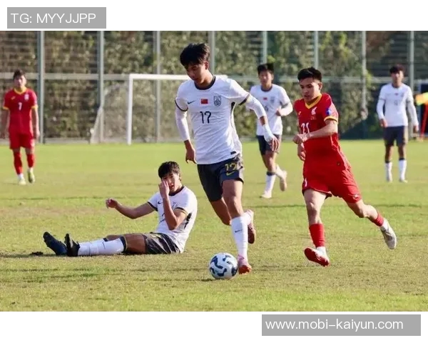 全运会U18组B组首轮精彩对决浙江与陕西战成平局马浩然进球助力