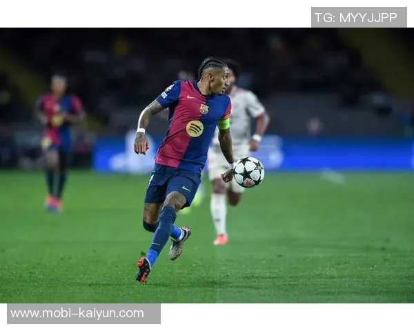 弗里克强调拉菲尼亚回归的重要性并对球队三分表示满意