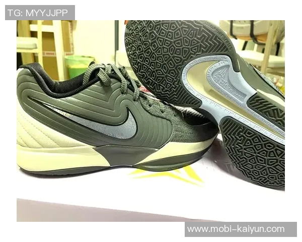 莫兰特展示多款大学专属签名鞋Ja3包括母校穆雷州立等多所高校定制款