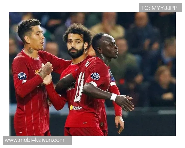 卡拉格质疑萨拉赫未来在利物浦的可能性与出场机会