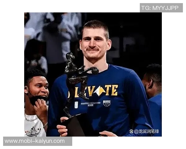 霍华德赞约基奇风格独特称其为历史最佳中锋之一 霍华德赞约基奇风格独特称其为历史最佳中锋之一