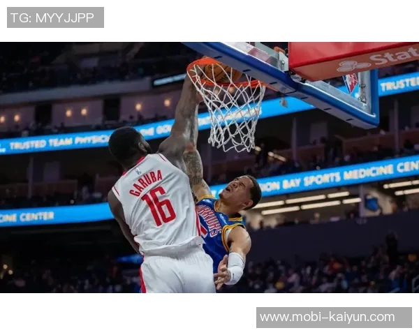 奎因神奇表现创历史单场至少14分16板12助成联盟近46年第三位新秀 奎因神奇表现创历史单场至少14分16板12助成联盟近46年第三位新秀